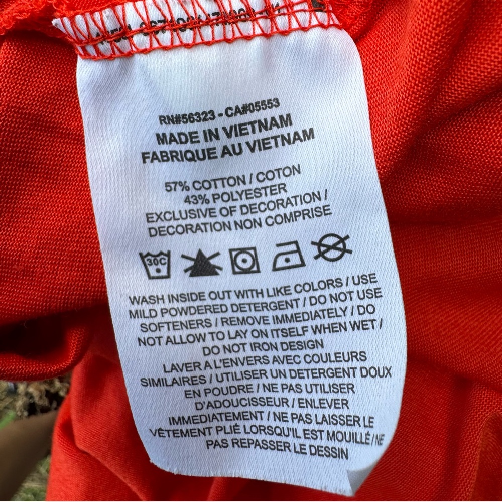 β€οΈ Nike Top β€οΈ - Picture 3 of 4